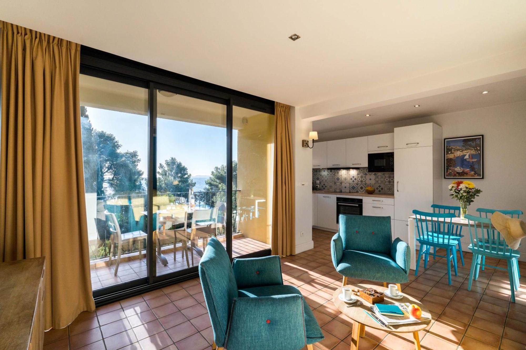 La Residence Du Bailli Le Le Rayol-Canadel-sur-Mer Екстериор снимка
