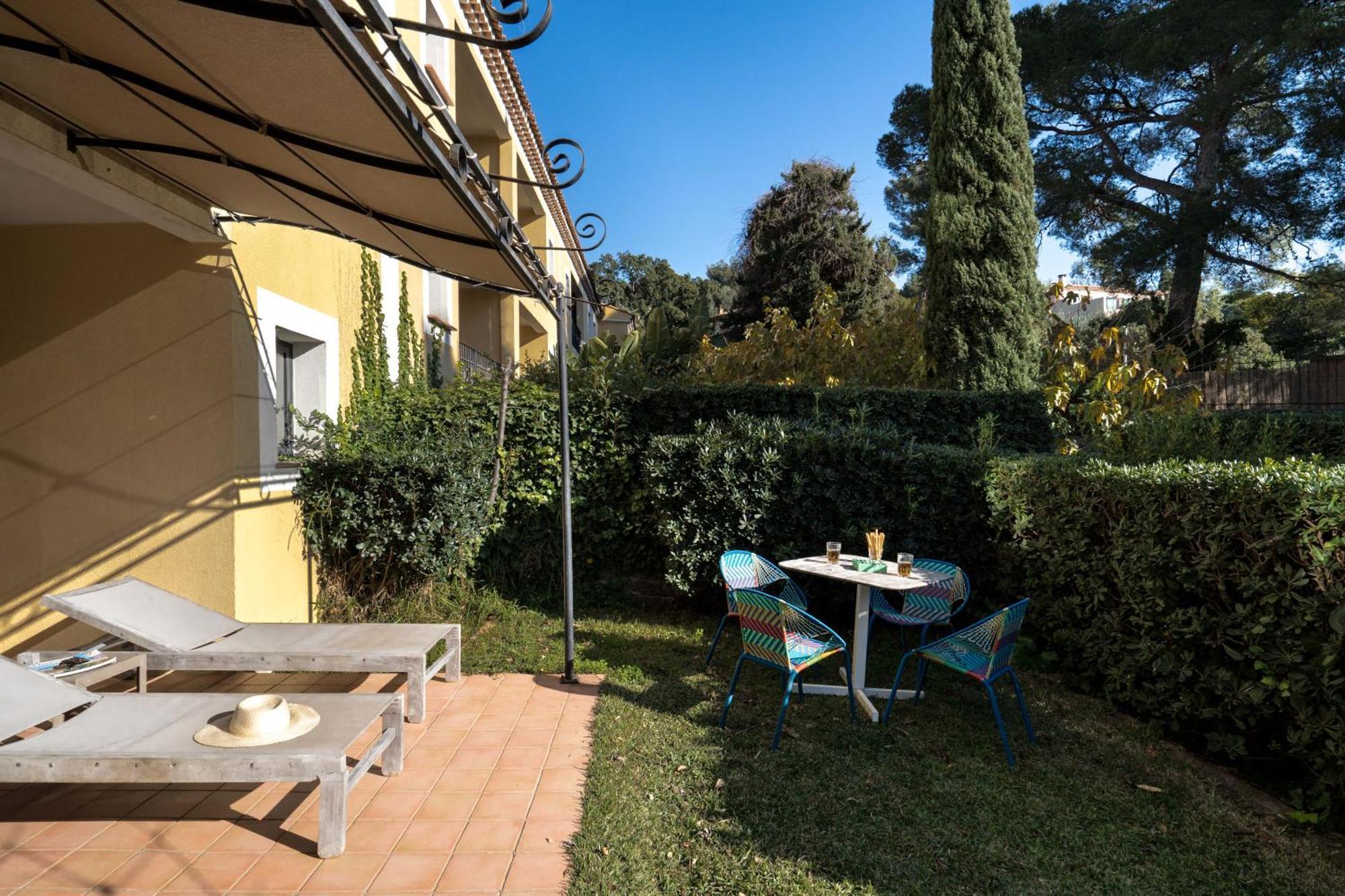 La Residence Du Bailli Le Le Rayol-Canadel-sur-Mer Екстериор снимка